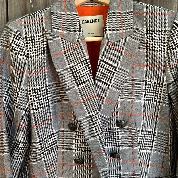 L’AGENCE BROOKE BLAZER